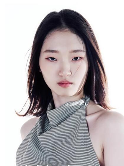 민현진 프로필